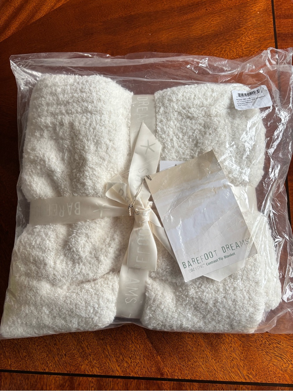Barefoot Dreams CozyCream Throw Blanket 45”x60”